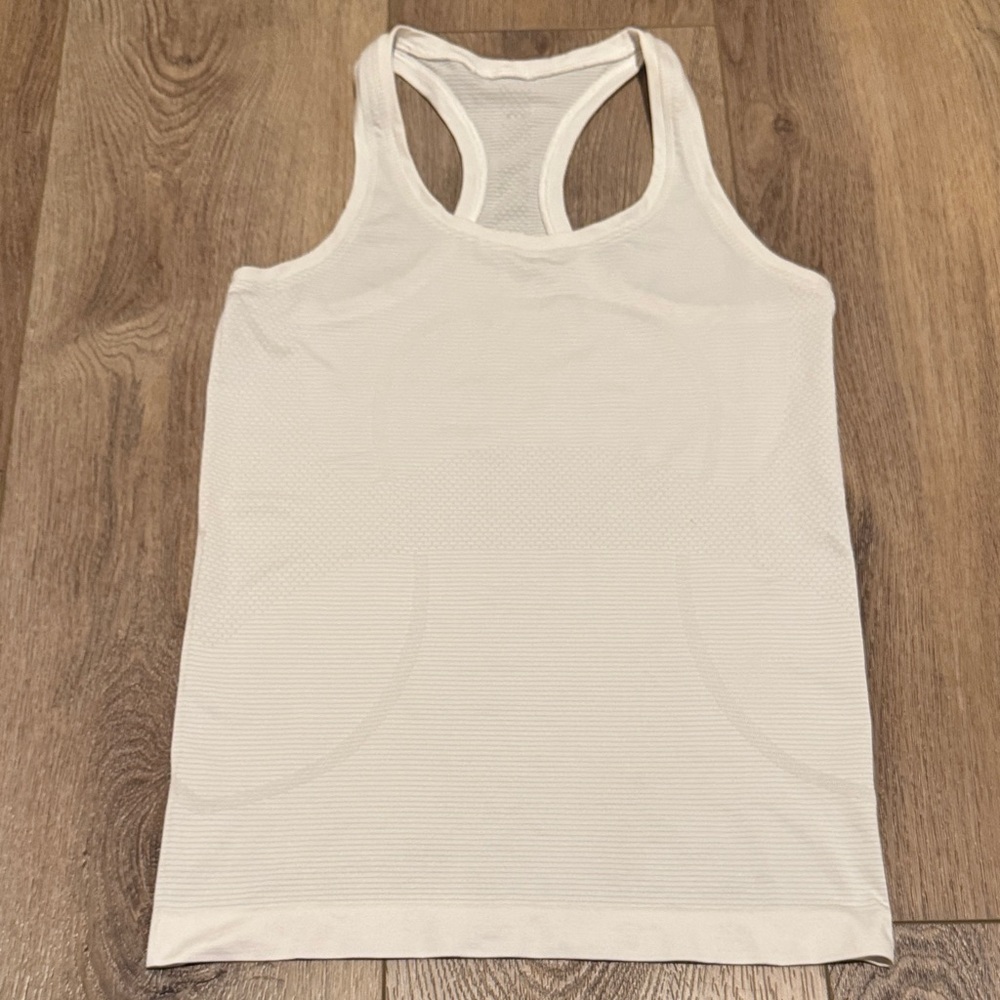 Lululemon Athletica Swiftly 6 White Racerback Work Out Tank Top